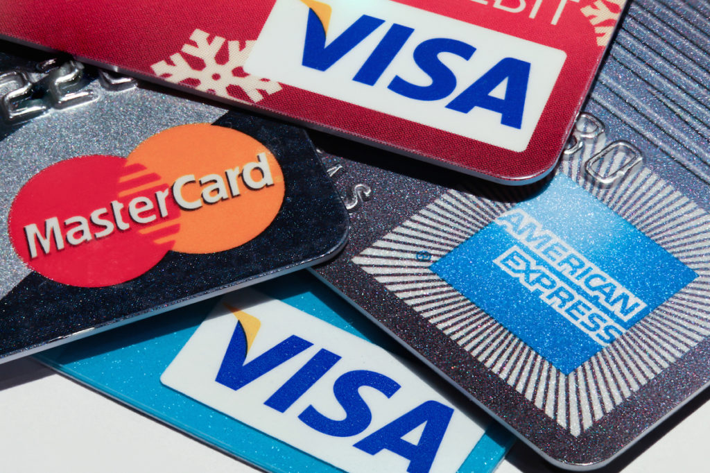 Geld Sparen mit Bargeld statt Kreditkarte/EC